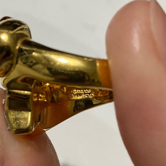 Sanrio Hello Kitty with Bow and Star Ring - Picture 9 of 9